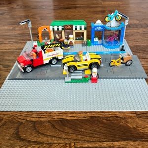 Lego city 60306 shopping street